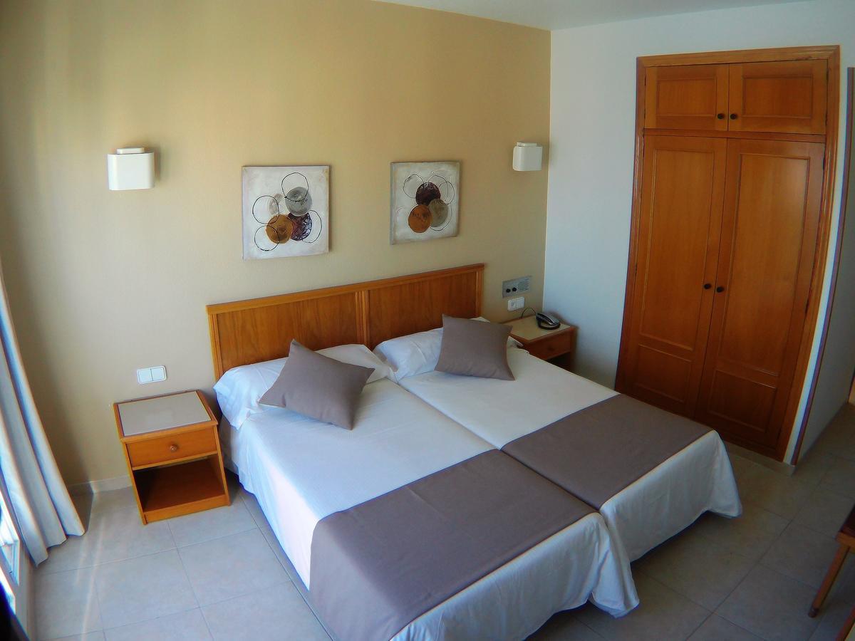 Hotel Albatros Gandía Exterior photo