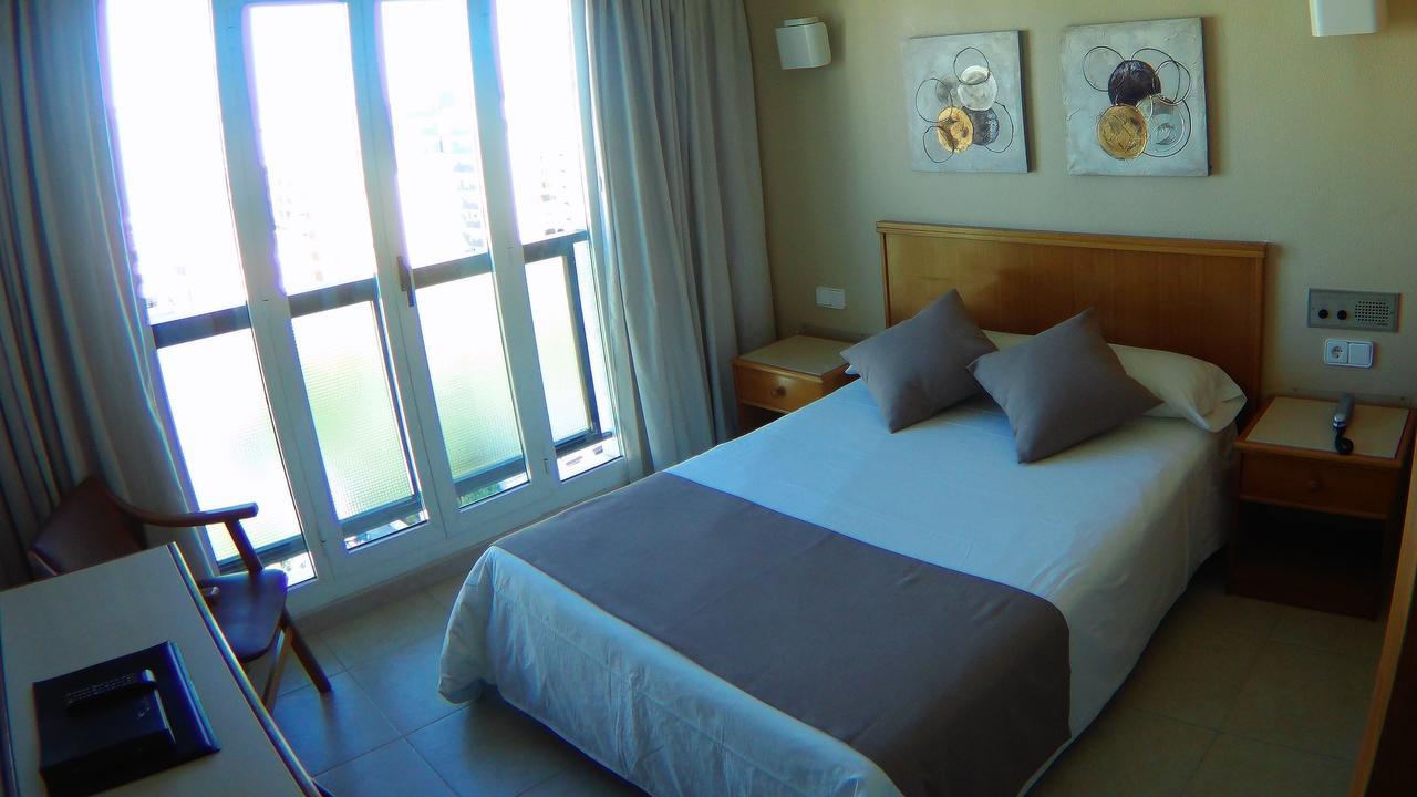 Hotel Albatros Gandía Exterior photo